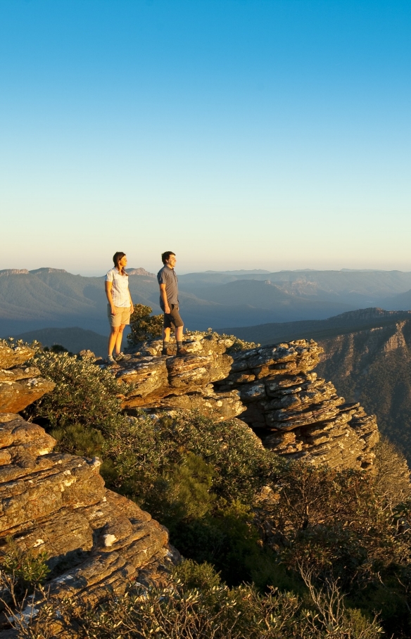 Couple standing on Mt William in the Grampians National Park, Victoria © Visit Victoria